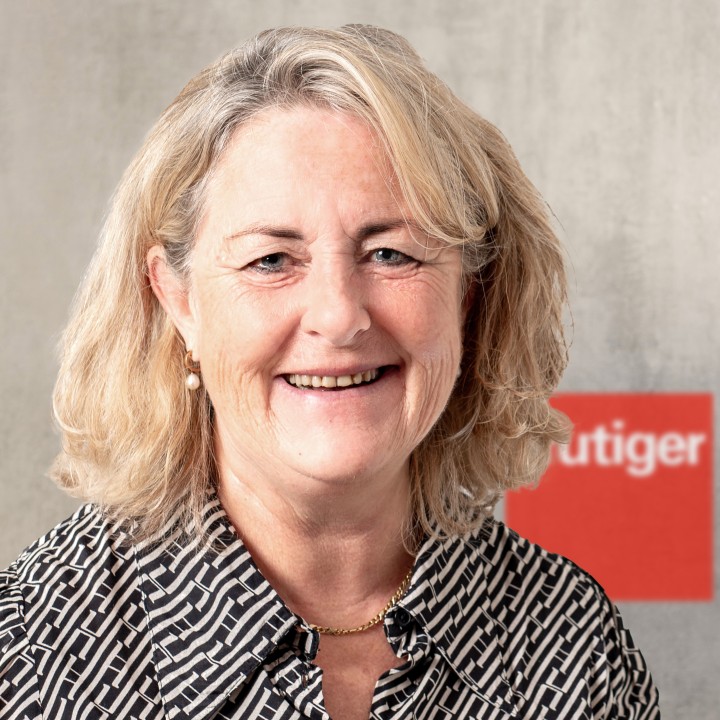 HR Ursula Baumgartner